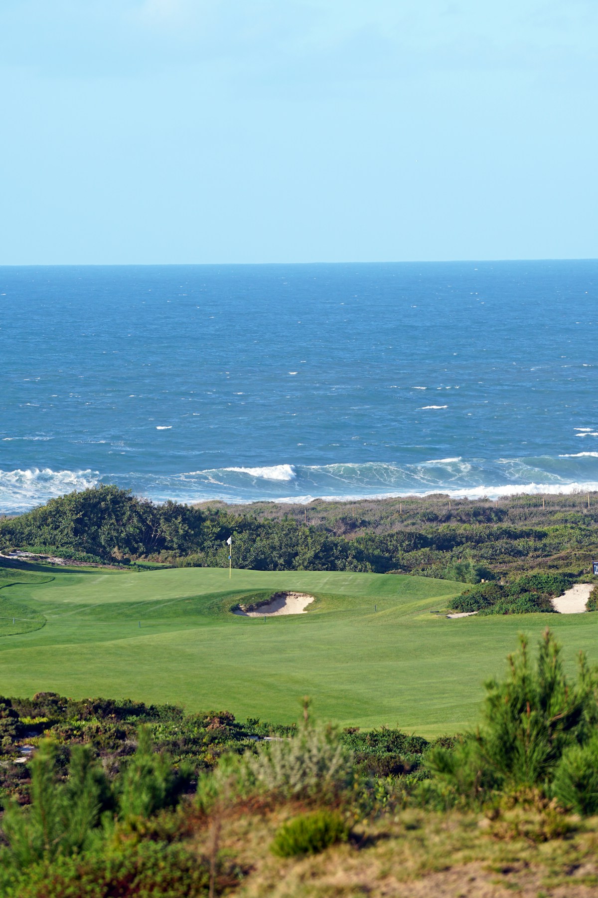 West Cliffs, Blick auf Loch 10 und den Atlantik; keine Personen im Bild.